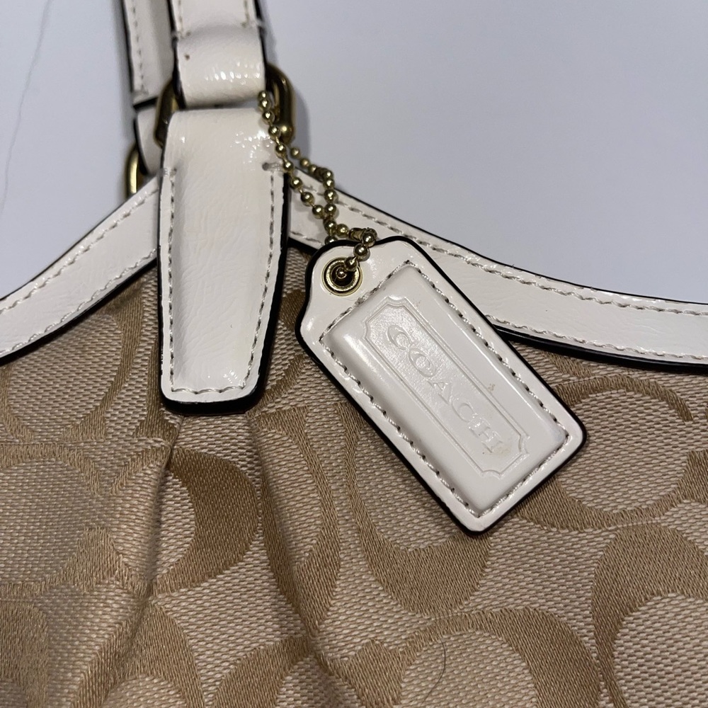 Brand New COACH Devine, new with tags. - Picture 5 of 10